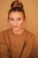 Maggie Scott Wallpaper