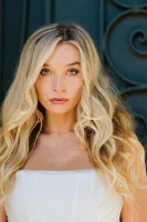 Sarah Moliski Wallpaper