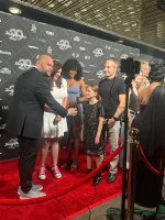 Lauren Jude Rosa Wallpaper