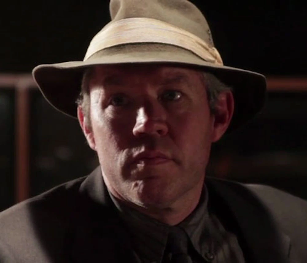 Les Mahoney Wallpaper