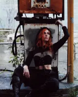 Catherine Mazur Wallpaper